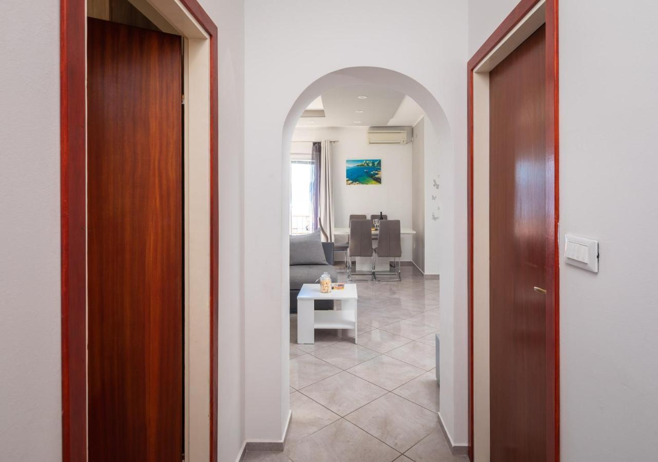 Blue Bliss Apartments Stanici ภายนอก รูปภาพ