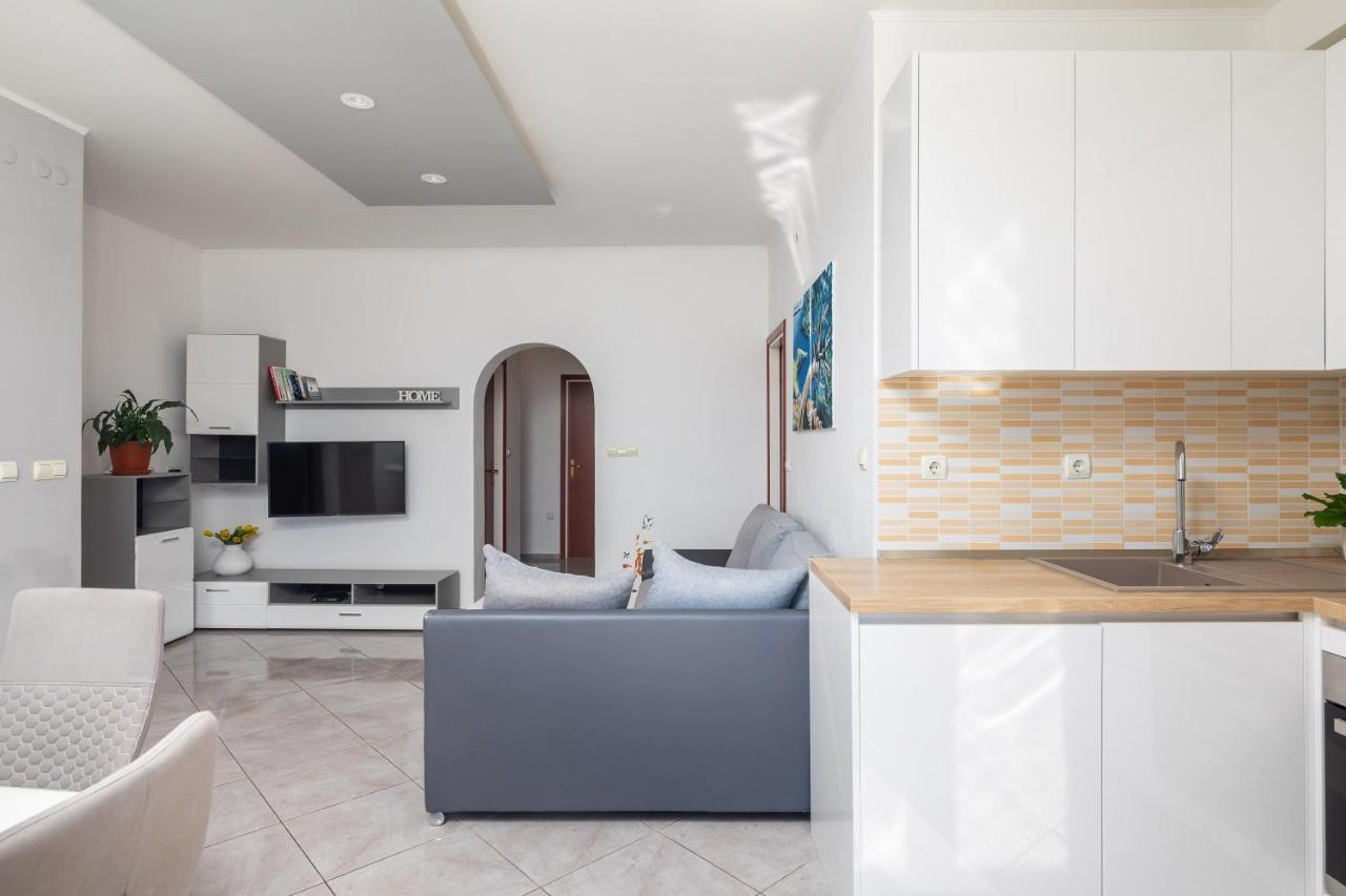 Blue Bliss Apartments Stanici ภายนอก รูปภาพ