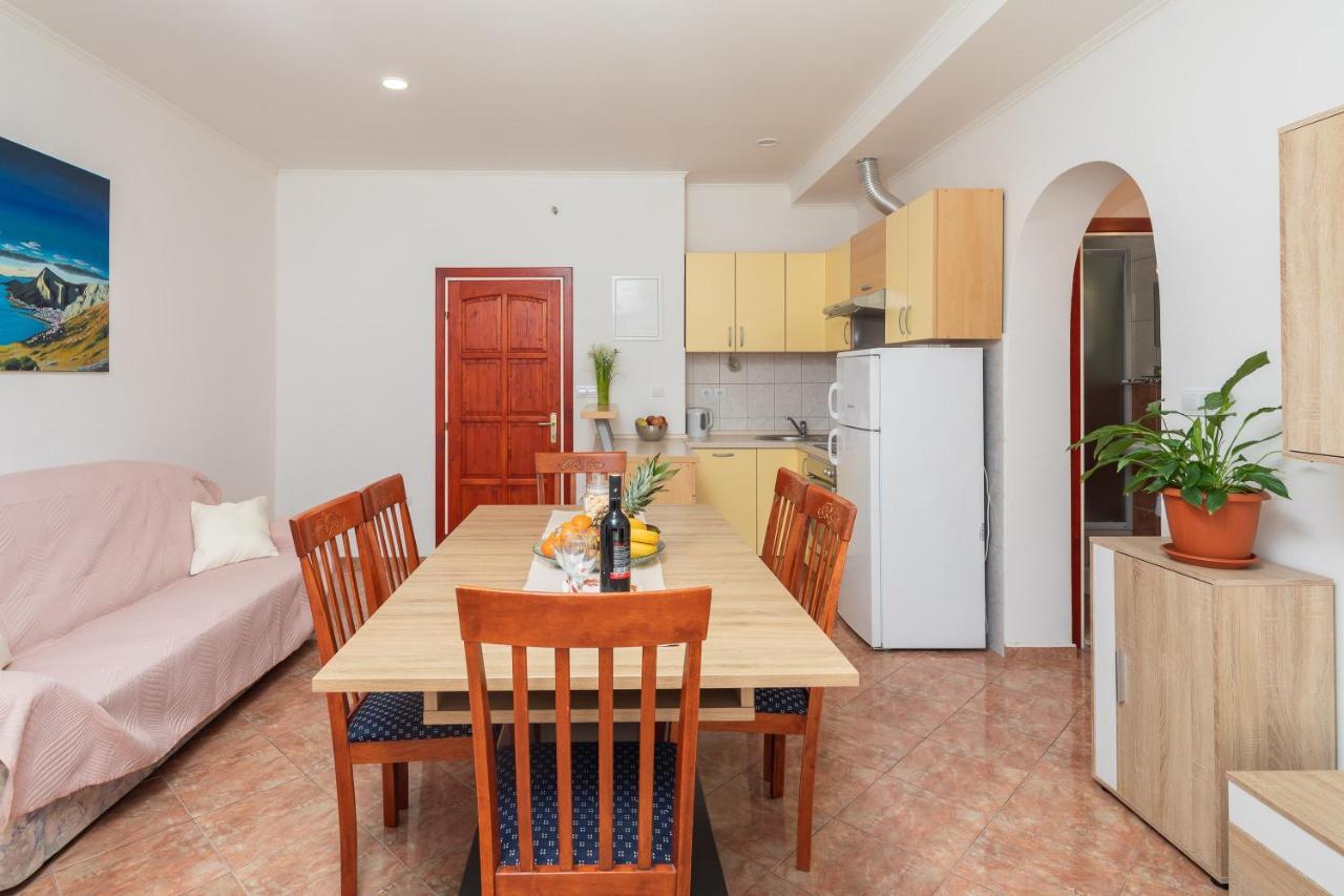 Blue Bliss Apartments Stanici ภายนอก รูปภาพ